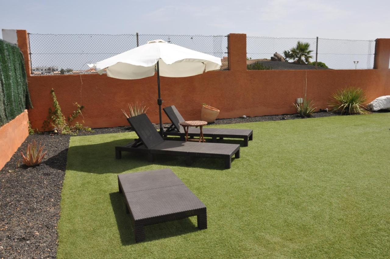 Eco Villa White Suite With Climatized Pool Caleta De Fuste Kültér fotó
