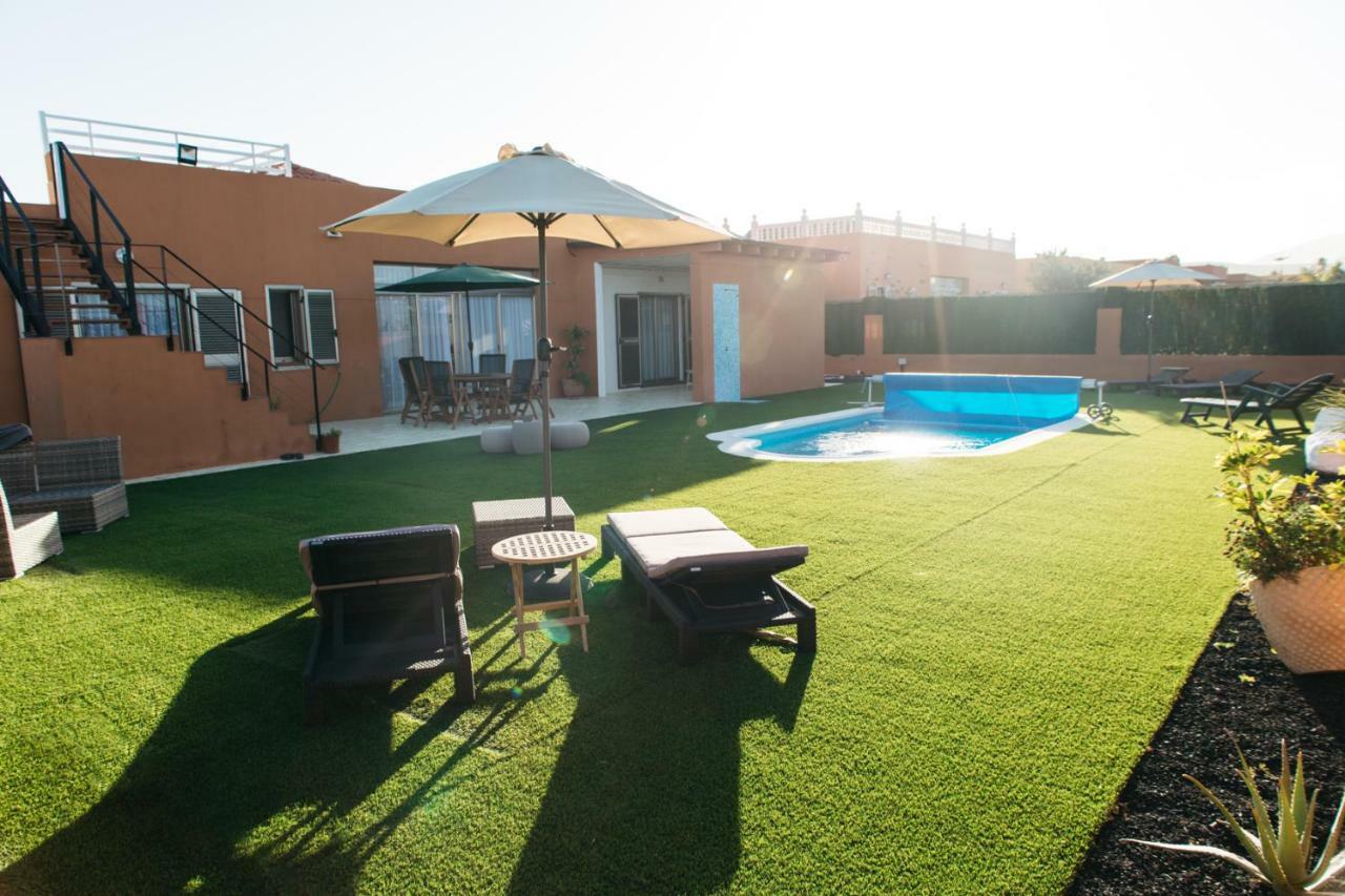 Eco Villa White Suite With Climatized Pool Caleta De Fuste Kültér fotó