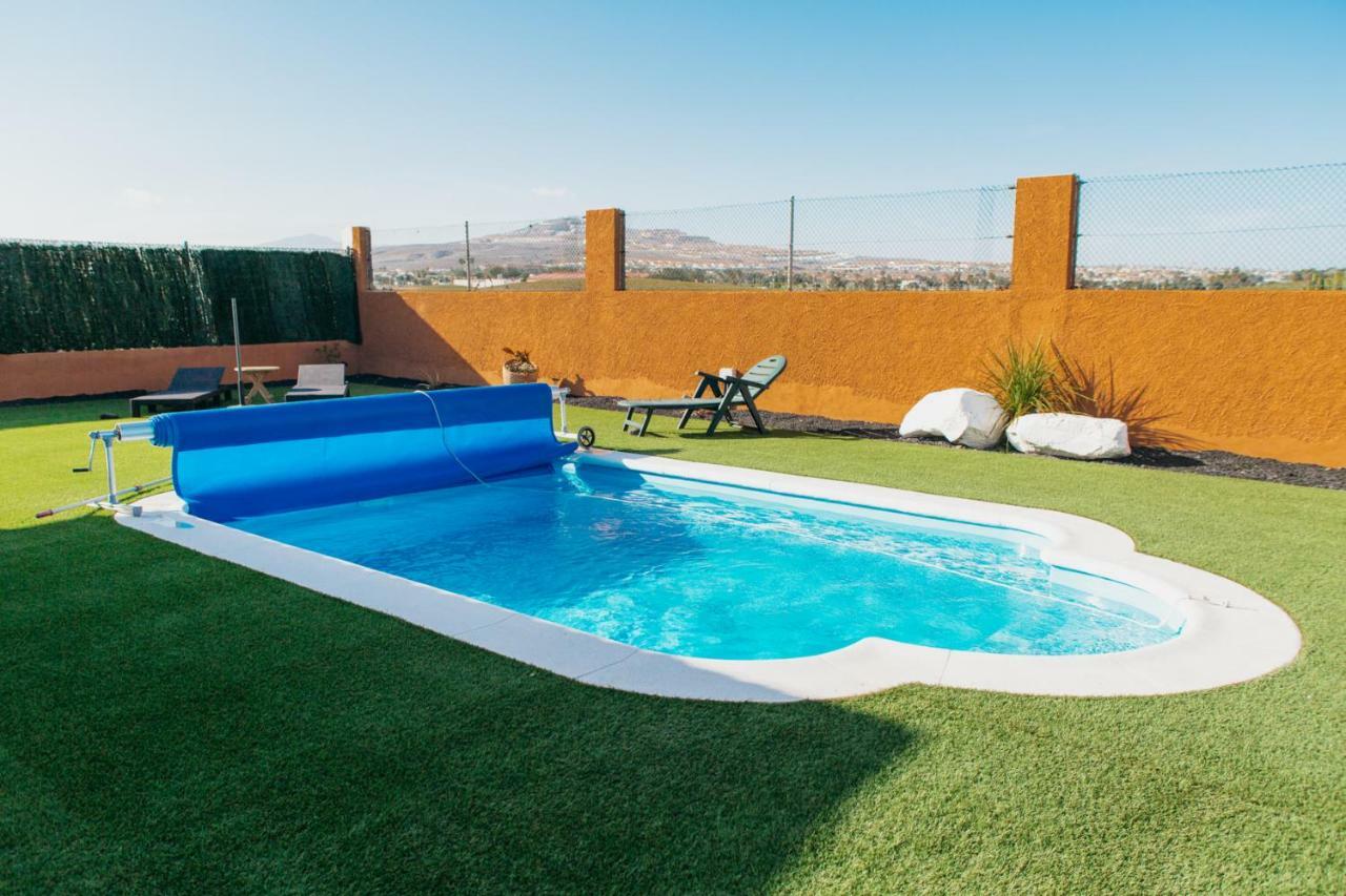 Eco Villa White Suite With Climatized Pool Caleta De Fuste Kültér fotó