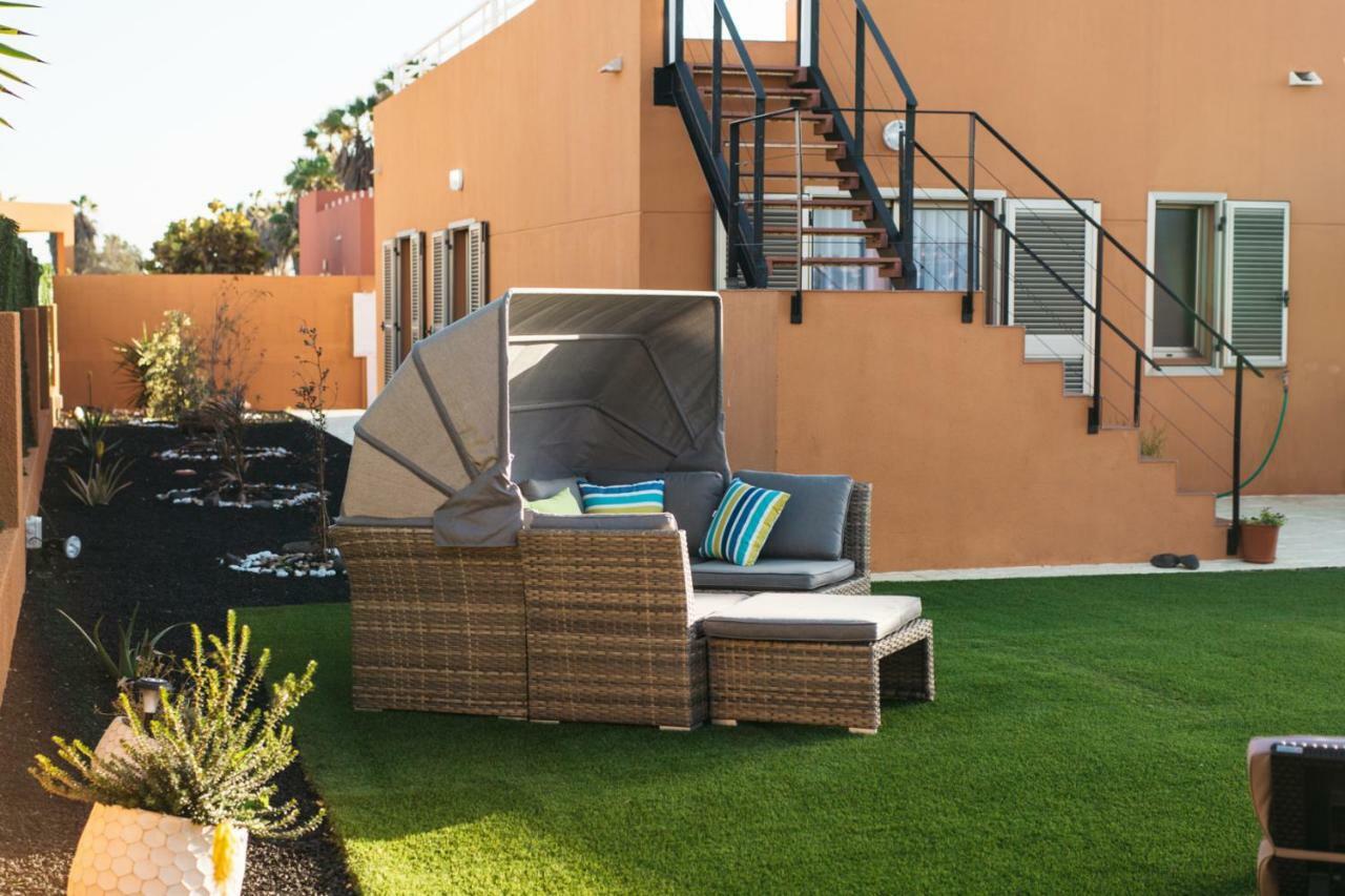 Eco Villa White Suite With Climatized Pool Caleta De Fuste Kültér fotó
