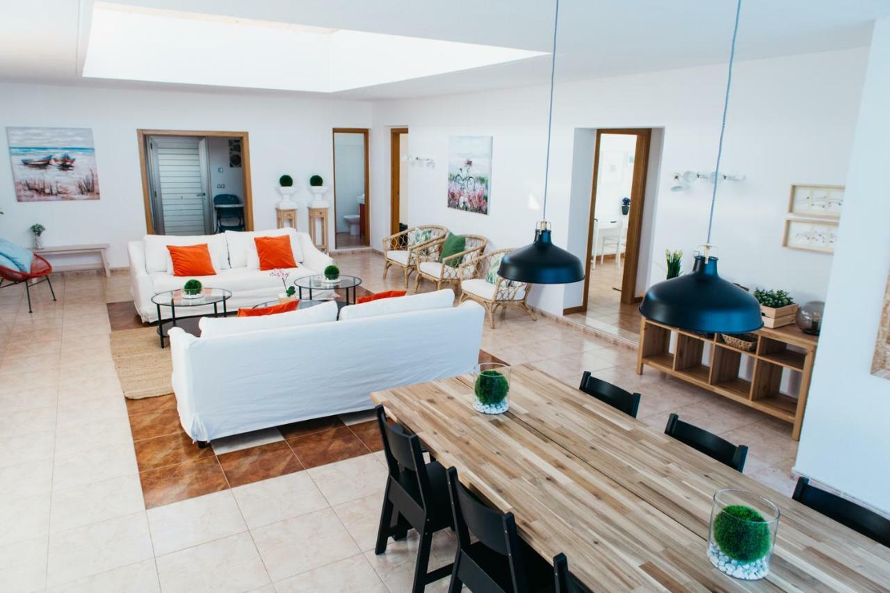 Eco Villa White Suite With Climatized Pool Caleta De Fuste Kültér fotó