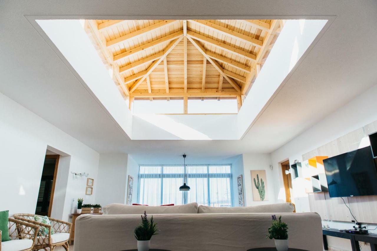 Eco Villa White Suite With Climatized Pool Caleta De Fuste Kültér fotó
